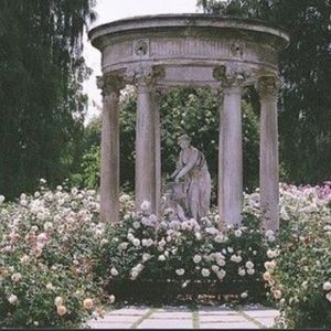 Meet your Posher, Selling Garden!